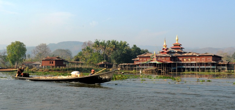Birma - Jezioro Inle (fot. Stanisław Błaszczyna (14)